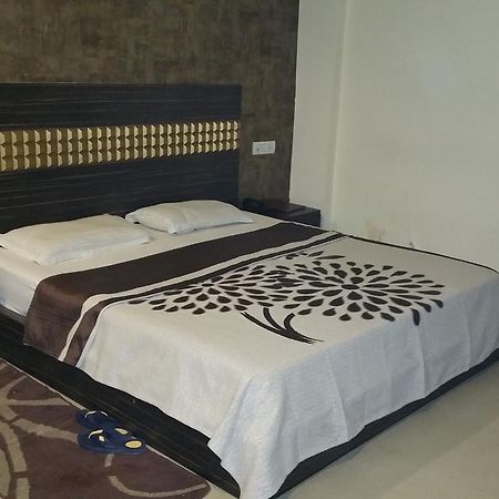 Hotel 9Th Planet Thānesar Extérieur photo