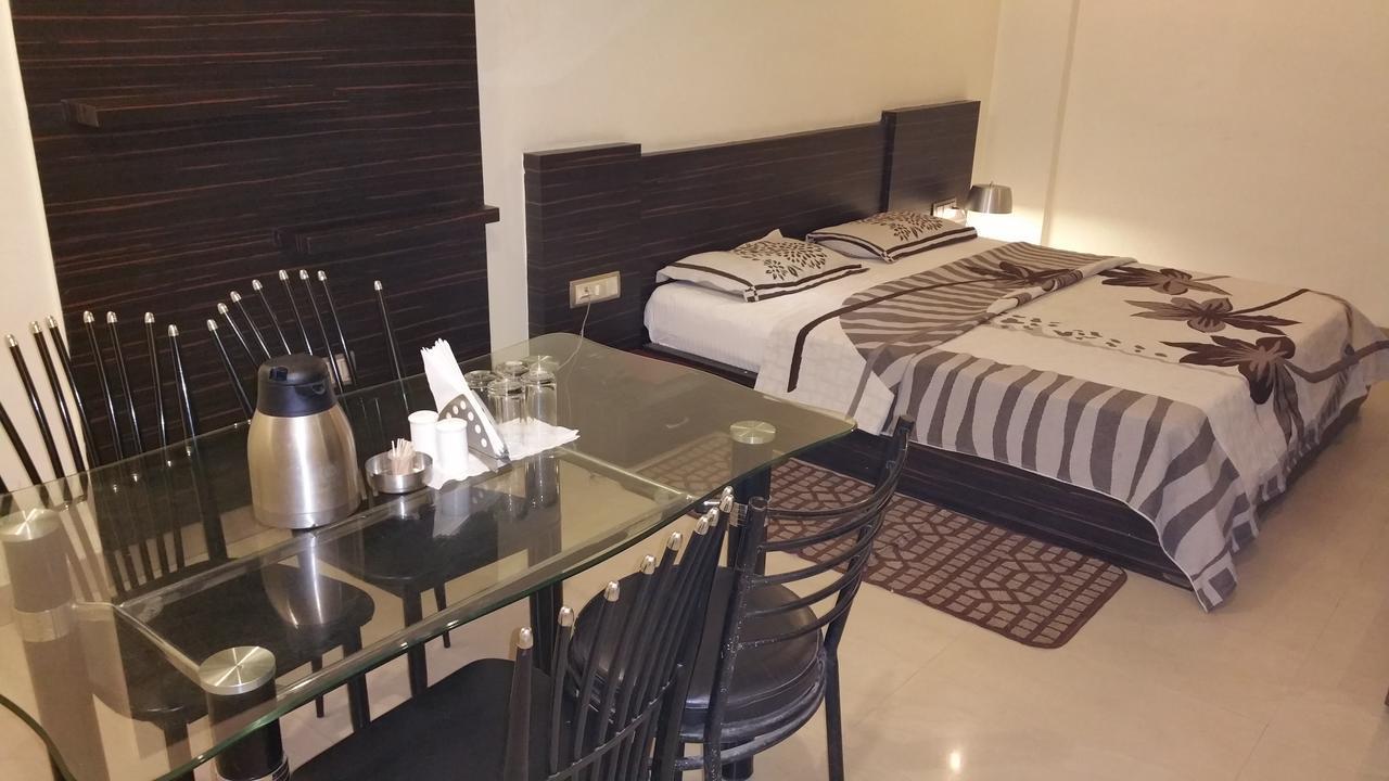 Hotel 9Th Planet Thānesar Extérieur photo
